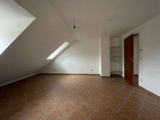 Schlafzimmer 1.2.JPG