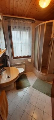 Badezimmer 2