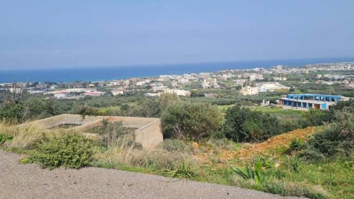 Kreta, Malia: Baugrundstück am Stadtrand zu verkau