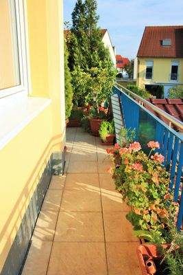 F2599494-E125-3B91-A8C5-C86BA39825AA