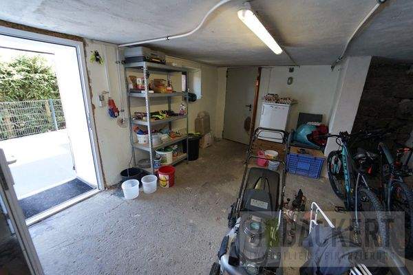 Kellerbereich mit Zugang zur Terrasse