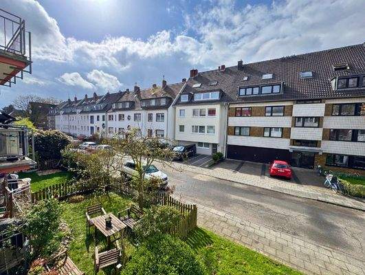 Ausblick ins Grüne / Sackgasse