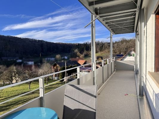 Balkon nach Westen mit schöner Aussicht