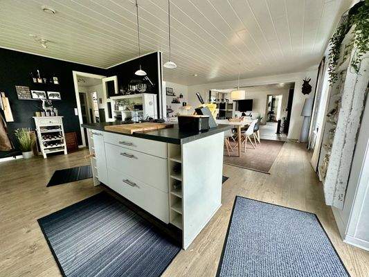 Küche Übergang Esszimmer/ Wohnzimmer