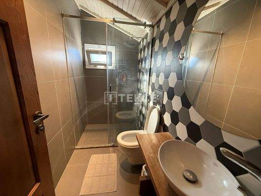 Luxury Furnished Apartment Near Promenade and Amenities in Fethiye