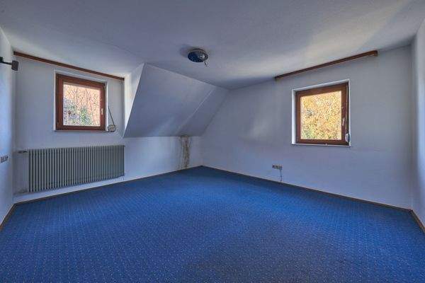 Großzügiger, heller Raum