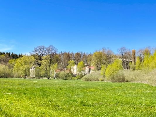 Ansicht von Südost im Frühling