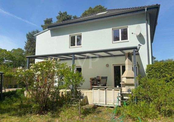 überdachte Terrasse