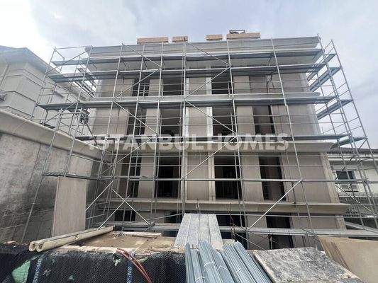 4-Bedroom Sea-View Flat near the Metro in İstanbul Üsküdar