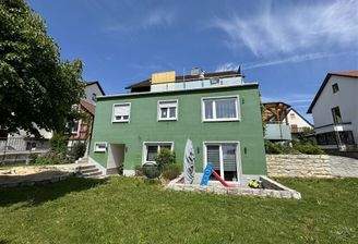 Blick auf die UG Wohnung mit Terrasse