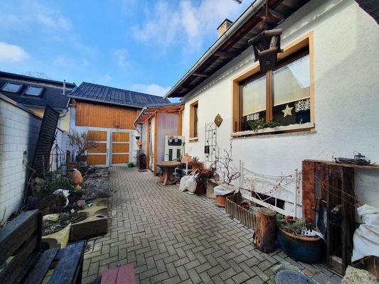 Ansicht Anbau, Hof Garage u. Terrasse.jpg