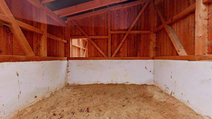 Die Ställe sind großzügig aufgeteilt