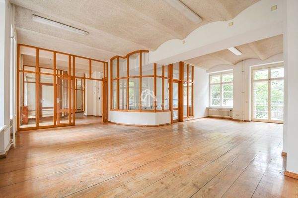 Räumlichkeiten / premises