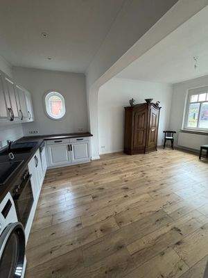 Küche mit Eßbereich in Einheit I