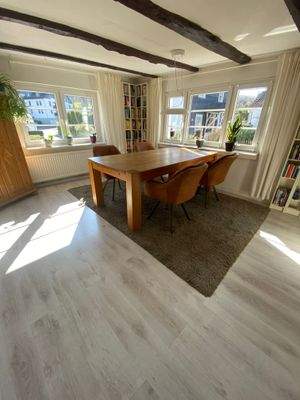 Teilansicht vom Esszimmer 