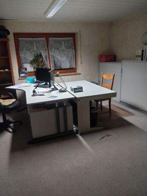 Büro.jpeg