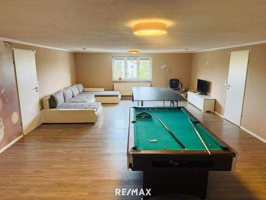 OG zentraler offener Wohnraum