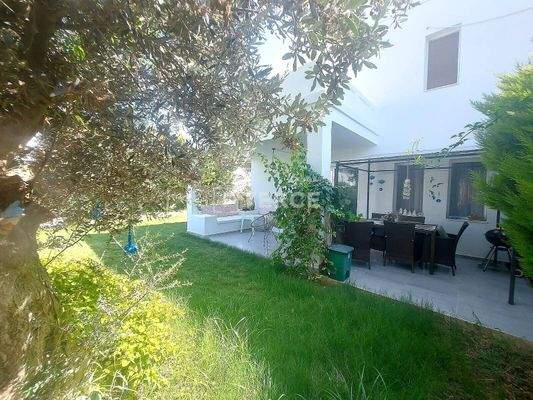 Twin Villa with Detached Garden and Sea View in Bodrum Türkbükü