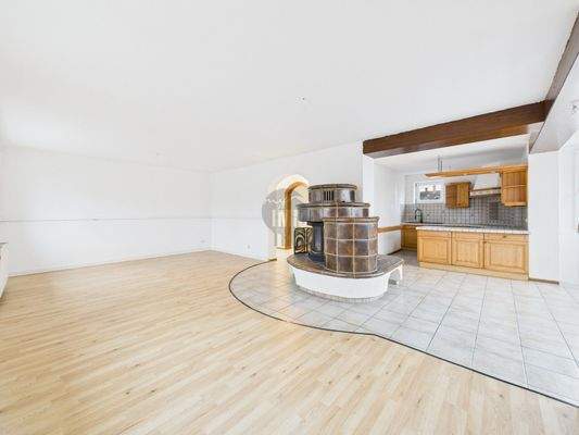 Wohn- und Essbereich mit offener Küche