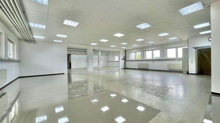 Fertigungshalle Altbau