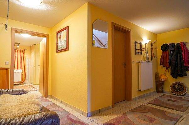 KG Treppenhaus und Flur (3)