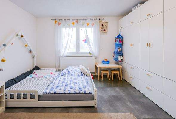 Kinderzimmer EG