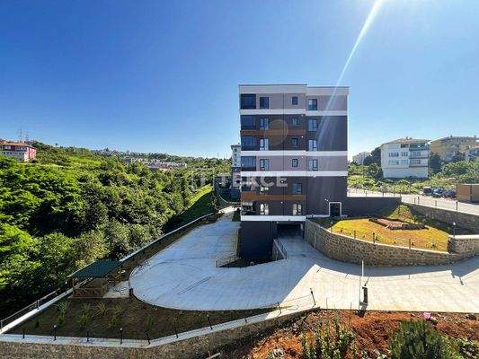 Stylish Spacious Real Estate in Trabzon Bostanci
