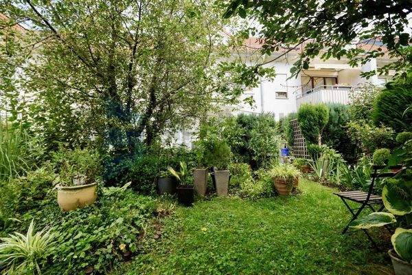 Grüner Garten-perfekte Ruheoase