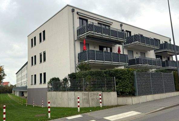 Hausansicht von Straße