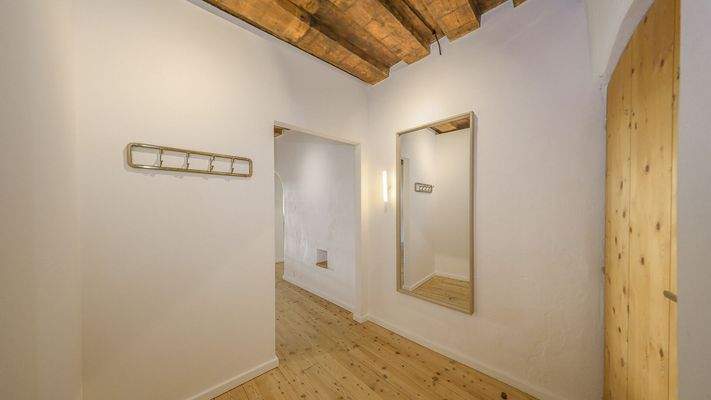 KITZIMMO-Freizeitwohnsitz in historischem Stadthaus mit Blick auf die Streif - Immobilien Kitzbühel.