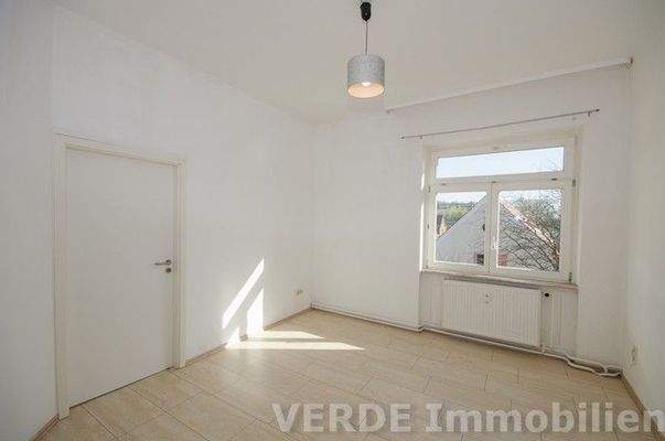 Arbeits-/Kinderzimmer