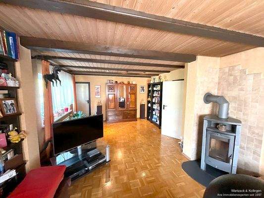 Wohnzimmer mit Schwedenofen