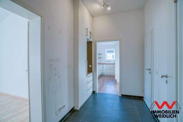 Eingangsbereich mit Einbauschrank