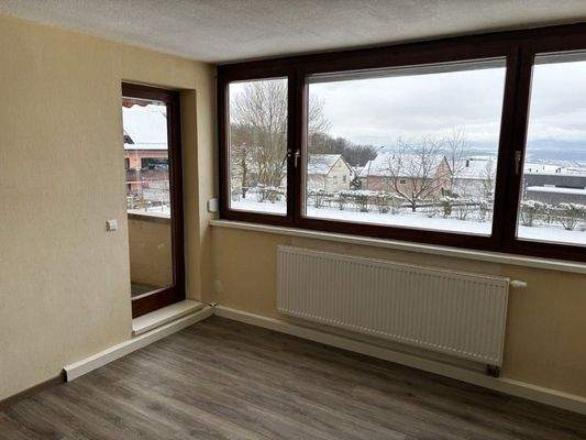 Teck 22 EG re. Wohnz.