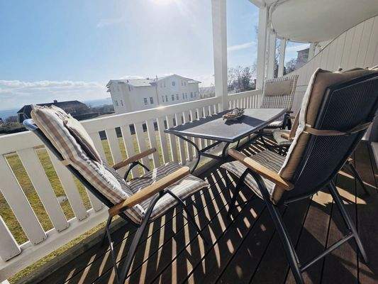 Gemütlichkeit auf dem Balkon