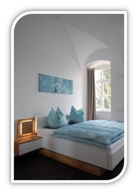 Schlafzimmer Bild 2