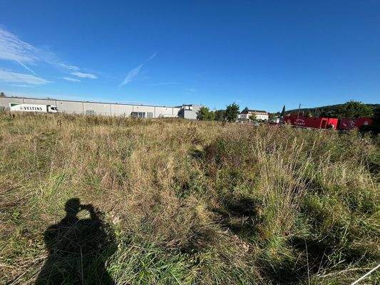 Gewerbefläche neben LÖMA-Center - Bild 1.jpg