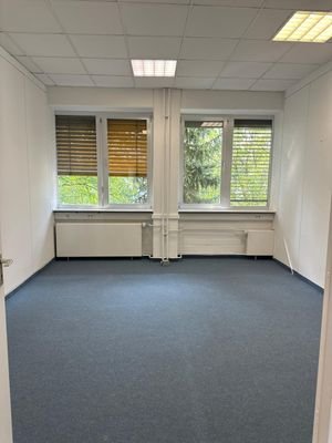 Büro-klein.jpg