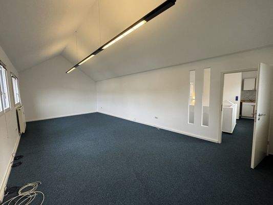 20251218_112708972_iOS