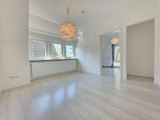 Kinderzimmer mit Ankleide Dachgeschoss