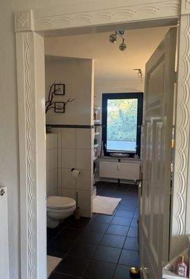 Wohnung OG - Bad Ansicht 1