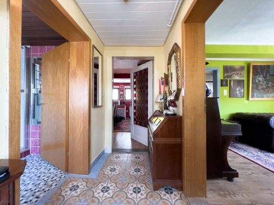 EG Flur vom Haupteingang