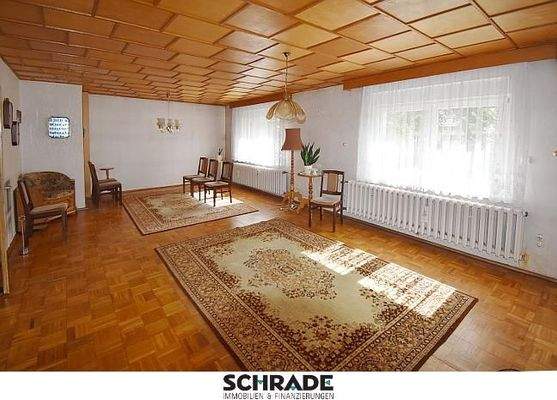 ...innen geräumige Großzügigkeit