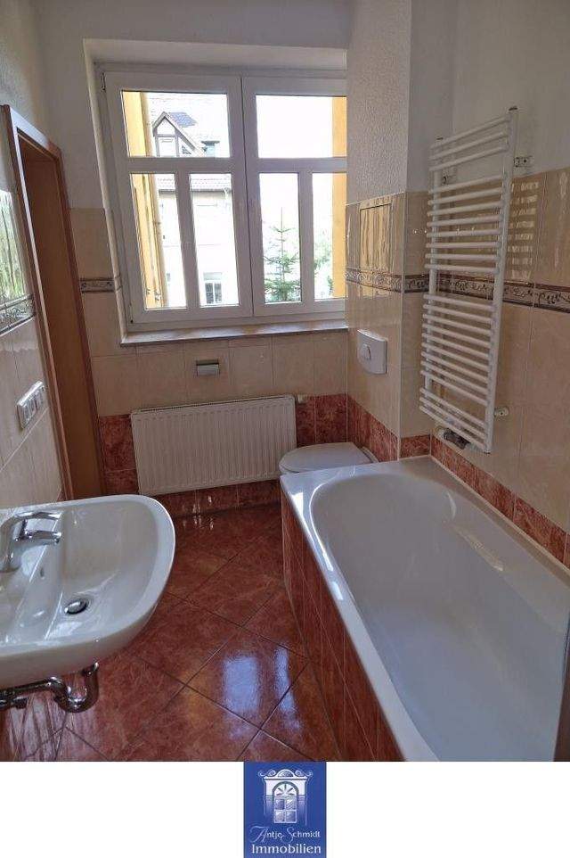 Wohlfühlwohnung mit Balkon, Tageslichtbad und vorteilhafter Raumaufteilung! - Foto 2