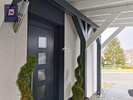 Eingangstür