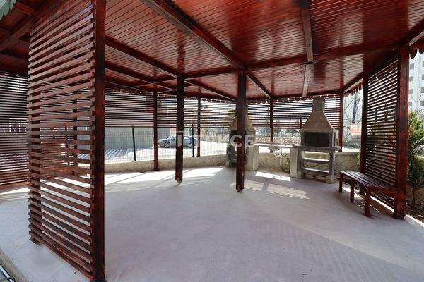 Apartments in a Complex with Swimming Pools in Mersin