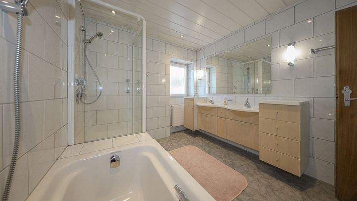 KITZIMMO-Historisches Stadthaus im Zentrum von Hopfgarten kaufen - Immobilien-