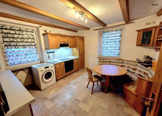 20251031_164301(1)(1)(1)