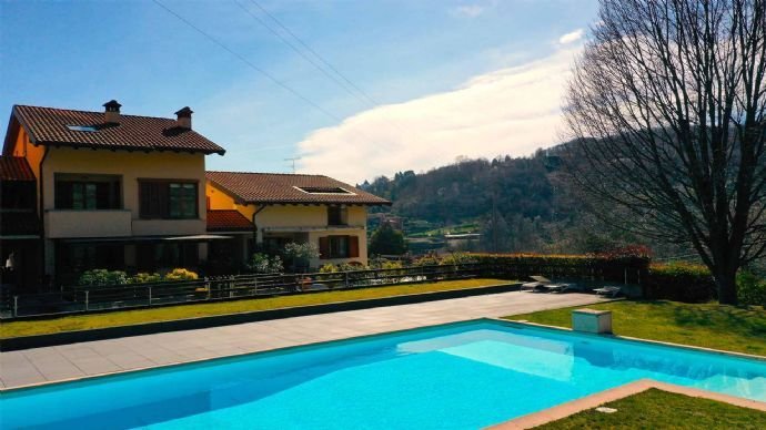 meina-apartment-swimming-pool-garden-lake-maggiore