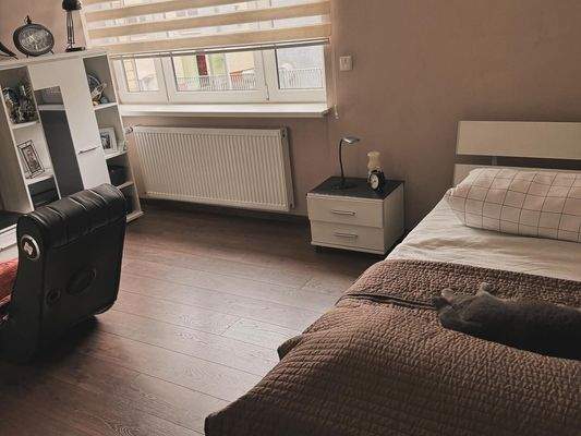 7021E8E3-7244-4558-95B9-767D7C43144C